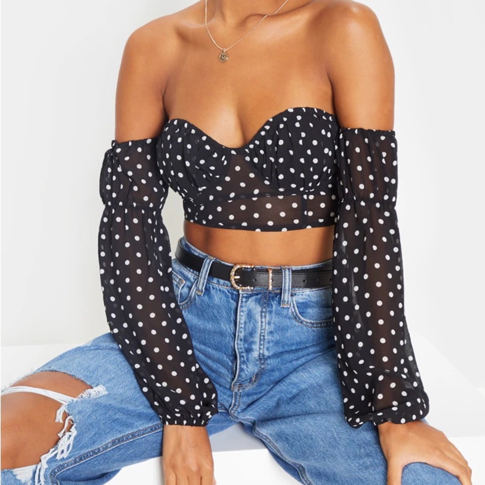 PrettyLittleThing Black Polka Dot Crop Top